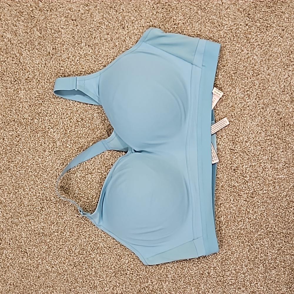 Victoria's Secret Brand New 38d bra